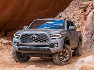 รถกระบะปี 2022 รุ่น Tacoma TRD Off-Road ขนาดยาง R16 สำหรับรถยนต์มือสองในญี่ปุ่น - Product Image 4