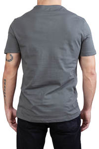 เสื้อยืดคอกว้าง ยูนิเซ็กซ์ ผ้าฝ้าย 100% ทรงปกติ สีดำล้วน ผ้าถัก น้ำหนักเบา ความยาวสั้น จำหน่ายจำนวนมาก - Product Image 4