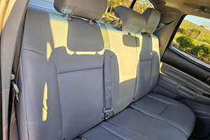 Toyota Tacoma Limited Double Cab PreRunner 2013 d'occasion, 1 propriétaire, valeur supplémentaire limitée et forfaits de remorquage - Product Image 6