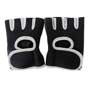 Logo personnalisé de qualité supérieure en gros par bon fabricant nouveau style meilleur matériel avec le meilleur taux pour les gants de fitness de gym taux bas - Product Image 5
