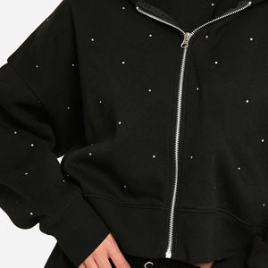 ชุดวอร์มประดับเพชร สีดำ คุณภาพสูงสุด ผลิตในปากีสถาน เป็นมิตรกับสิ่งแวดล้อม ไซส์ใหญ่ แฟชั่นสำหรับผู้ใหญ่ - Product Image 6