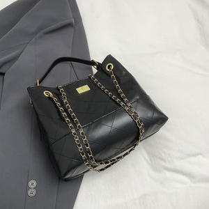 Sac à bandoulière de luxe pour femme en cuir véritable, idéal pour le shopping, les affaires et les voyages - Product Image 6