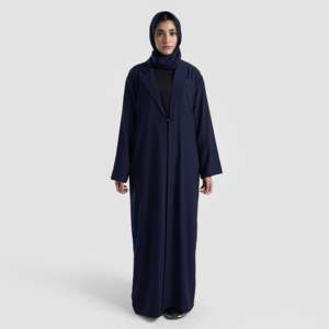 Abaya élégante bleu marine Modest Elite, silhouette droite avec un élément de mode simple - Product Image 1