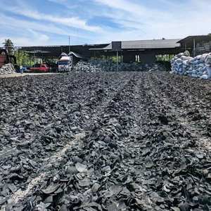 Copeaux de coque de noix de coco en gros 10 mm 12 % d'humidité 0,5 % de poussière Haute qualité Séchés Fabriqué au Vietnam Emballage en vrac Durée de conservation de 12 mois - Product Image 2