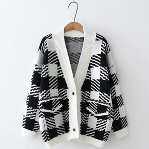 Suéter de la mejor calidad para mujer Otoño Invierno Color diferente mujer cuello en V suéteres al por mayor suéteres de mujer tarifa al por mayor - Product Image 4