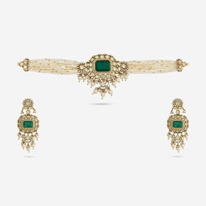 Kundan Chokers Necklace 149233 Zinc Alloy Multi-color Elegant <b>Wedding</b> <b>Accessory</b> - Product Image 1