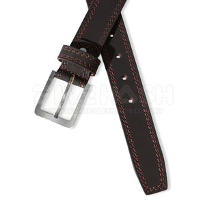 Ceinture en cuir durable avec finition lisse et ajustement réglable, idéale pour les tenues formelles, les tenues décontractées et l'usage quotidien - Product Image 3