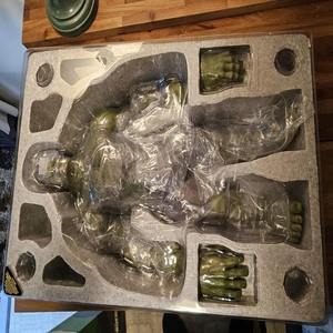 Nuevo y Popular Juguete MMS186 Los Vengadores Hulk Figura de Acción de 16.5 Pulgadas (42 cm) Escala 1/6 2013 - Product Image 3