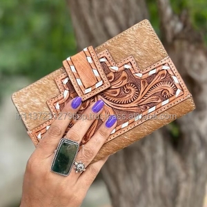 Gran venta de productos superiores, embrague de cuero de piel de vaca, billetera tallada a mano occidental, tarjetas de cuero con herramientas Vintage, billetera en efectivo - Product Image 2