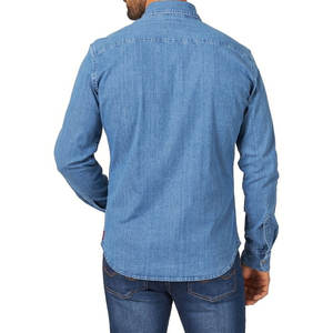 Etiqueta privada hecha a medida su propio diseño ligero hombres camisa de mezclilla al por mayor Durable estilo liso camisa de mezclilla - Product Image 2