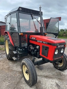 Tractor a pie 1988 Zetor 7211 con motor Deutz 80-100hp Tractor de ruedas con Motor de rodamiento Bomba de engranajes Componentes de núcleo de caja de cambios - Product Image 6