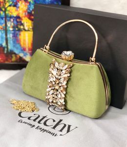 Bolso de Mano Tipo Clutch para Mujer con Diseño de Caramelo de Lycra 2024, Moderno y Portátil para Bodas, Fiestas y Eventos Nocturnos con Cadenas de Diamantes para Novia - Product Image 3