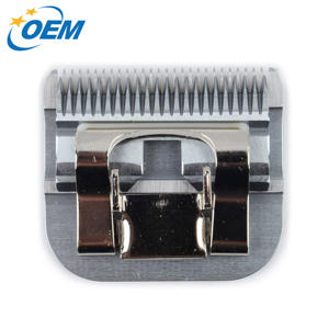 Cuchilla de Peluquería Profesional Hanlien A1A12 Tamaño 10 1.5mm de Acero Japonés con Alto Contenido de Carbono - Product Image 2