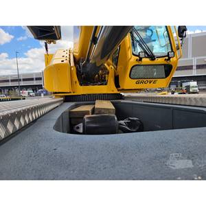 Grove GRT655 2023 avec moteur, boîte de vitesses, pompe et composants de roulement - Product Image 2