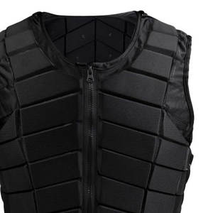 Chaleco de equitación de calidad premium y uso duradero con diseño transpirable y estilo elegante. - Product Image 3