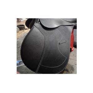 Selle de dressage en cuir DD de qualité supérieure noire véritable de meilleure qualité Selle de siège rembourrée Selle anglaise en vrac de vente chaude - Product Image 3