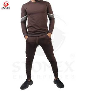 Sudadera informal con logotipo personalizado para hombre y mujer, conjunto de sudaderas con capucha de lana de algodón, chándal ecológico para correr de invierno - Product Image 4