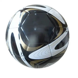 Ballon de football noir et or durable, cuir PU de haute qualité, ballon d'entraînement et de match pour les sports en plein air et en salle - Product Image 2