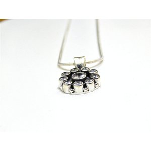 Pendentif CZ classique en argent sterling 925 avec chaîne pendentif en forme de bijoux de mariage en zircone cubique - Product Image 6