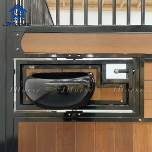 Stalle d'écurie équestre standard Boîte avant de stalle de cheval personnalisée professionnelle avec toit - Product Image 6