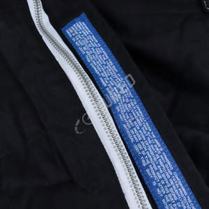 Costume de course de karting en tissu polyester pour homme, design élégant, avec logo imprimé - Product Image 5