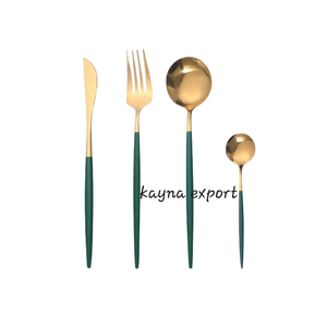 Ensemble de cuillères et de couteaux en acier inoxydable poli miroir plaqué or artisanal en gros, utilisation pour la vaisselle à domicile, manche noir - Product Image 4