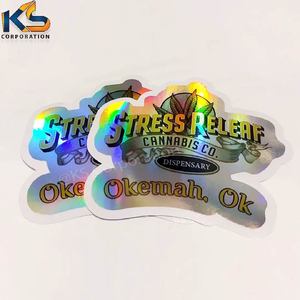 Autocollant en vinyle imprimé à l'écran de haute qualité et durable, motif dessin animé |   Impression UV sur feuille CMYK, imperméable, brillante, design holographique, dessin animé - Product Image 3