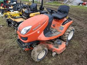 Tracteur Kubota GR2100 d'occasion de haute qualité tondeuse à gazon 4x4 tracteurs Kubota Mini tracteur de jardin agricole à vendre - Product Image 4