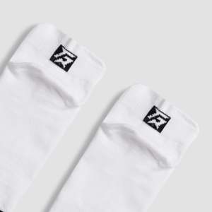 Chaussettes de sport Endura personnalisables avec logo, impression jacquard de haute qualité, compression, antibactériennes, pour diabétiques, anti-transpiration, pour l'automne - Product Image 6