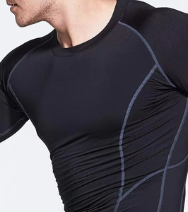 Rashguard de compression personnalisé pour MMA et BJJ, à manches longues, respirant, avec panneaux latéraux, protection intégrée, sublimé - Product Image 5