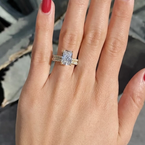 ชุดเครื่องประดับเจ้าสาวมอยส์ซาไนต์ทรงเรเดียนท์คัท 5.23 กะรัต แหวนหมั้นทองคำแท้ 14K ชุบแพลตตินัม ประดับเพชรแบบเพฟ ดีไซน์ทันสมัยสำหรับงานแต่งงาน - Product Image 3