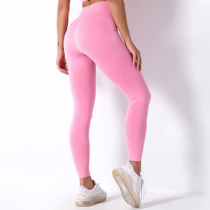 Vente en gros de nouvelles tenues de sport pour femmes Ensemble de yoga sans couture avec soutien-gorge, leggings et short de sport Ensembles de yoga respirant - Product Image 2