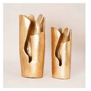 Florero de Metal abstracto moderno de Venta caliente, Decoración de mesa elegante, florero de aluminio, Ideal para el hogar, la oficina o la decoración de la sala de estar - Product Image 5