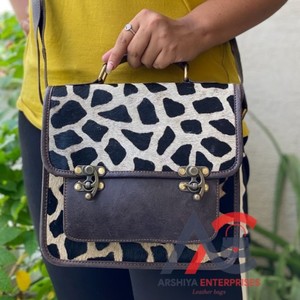 Nouveaux sacs à main faits à la main en cuir de vachette véritable pour les sacs à bandoulière décontractés élégants pour femmes - Product Image 1