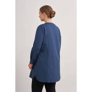 Túnica Azul Marino de Talla Grande con Botones y Cintura Fruncida - Product Image 6