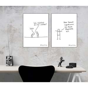 Juego de 2 impresiones artísticas de War and Friday - Product Image 2