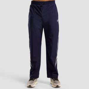 Pantalon cargo ample en laine bleu marine pour homme, modèle 2.0 à double bande, avec fermetures éclair, taille XL, coupe droite, léger, style avant. - Product Image 2