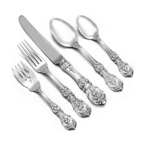 Ensemble de couverts en laiton Matériau en laiton argenté Vaisselle de table la plus vendue Ensemble de couverts utilisés pour les fêtes de mariage. - Product Image 1