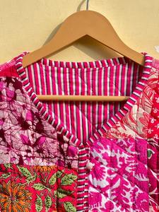 Gilet matelassé en coton, patchwork, coton indien, fait à la main, veste d'hiver, manteau, style bohème, veste courte, manteau matelassé Burfi unisexe - Product Image 2