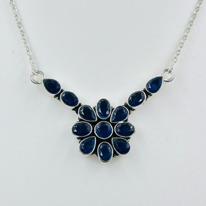 Collier pendentif en argent sterling avec spinelle noire, bijoux artisanaux en pierres précieuses pour femmes et enfants, classique pour le quotidien, vente en gros - Product Image 3