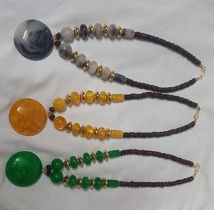 Collier en résine fait main bijoux de mode collier en résine au look tendance avec personnalisation au look attrayant Wending - Product Image 1