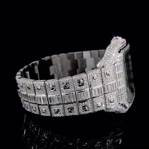 นาฬิกาสุดเท่สำหรับผู้ชายคุณภาพสูงสายสแตนเลสทำจากแก้วเพชรสังเคราะห์สไตล์ฮิปฮอป - Product Image 5