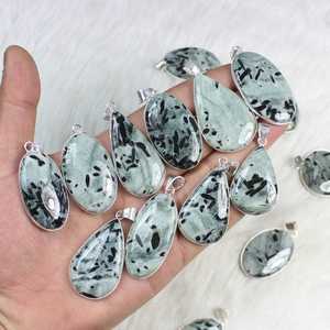 Colgante de Piedra Preciosa de Jaspe Kiwi Unisex de Alta Calidad, Bisel Plateado de Alta Calidad, Joyería de Estilo Bohemio para Regalo - Product Image 2