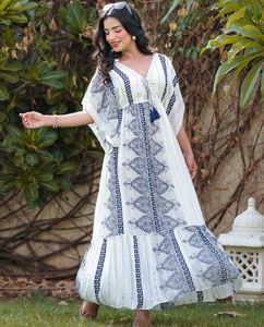 Une nouvelle robe longue d'été pour femmes, avec un style amincissant à la mode - Product Image 4