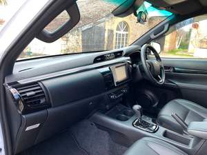 VOITURES D'OCCASION Automatique Diesel Euro 5 - Product Image 2