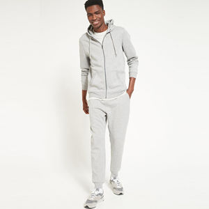 Sudadera con Capucha Personalizada de Tela Premium para Hombre, Sudadera de Algodón Grueso con Corte Elegante y Bolsillo Frontal Grande para Moda Diaria - Product Image 3