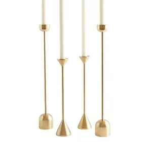 Soporte de vela de Metal con estilo, regalo perfecto para los amantes de la decoración del hogar, acento Interior de mesa moderno - Product Image 1