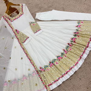 Robe Anarkali Traditionnelle Réversible en Polyester à Séchage Rapide PinkCityBlocks pour Femmes - Coupe Ample Longueur Genou Mariage Diwali - Product Image 1