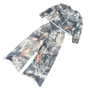 Ensemble de survêtement personnalisé pour homme, pantalon large et sweat à capuche, en coton, imprimé DTG et sublimation, motif camouflage, coupé et cousu - Product Image 2