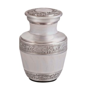Wholesale Brass Engraved <b>Keepsake</b> Cremation Urns India Made Hot Selling Small <b>Keepsake</b> Urns <b>for</b> Funeral Home - Product Image 4